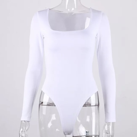 LAST 1 - Square neck long sleeve white bodysuit - Picture 4 of 8